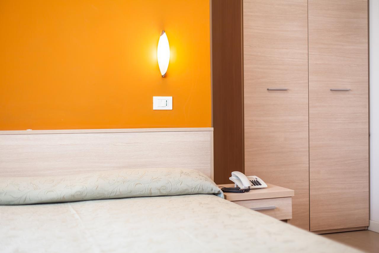 Hotel Villa Ombrosa Milano Marittima Esterno foto