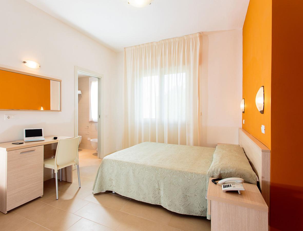 Hotel Villa Ombrosa Milano Marittima Esterno foto